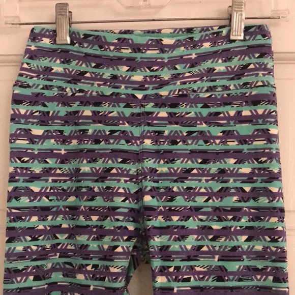 LulaRoe Abstract Linear Geometric Print LEGGINGS *One Size* - Picture 3 of 8